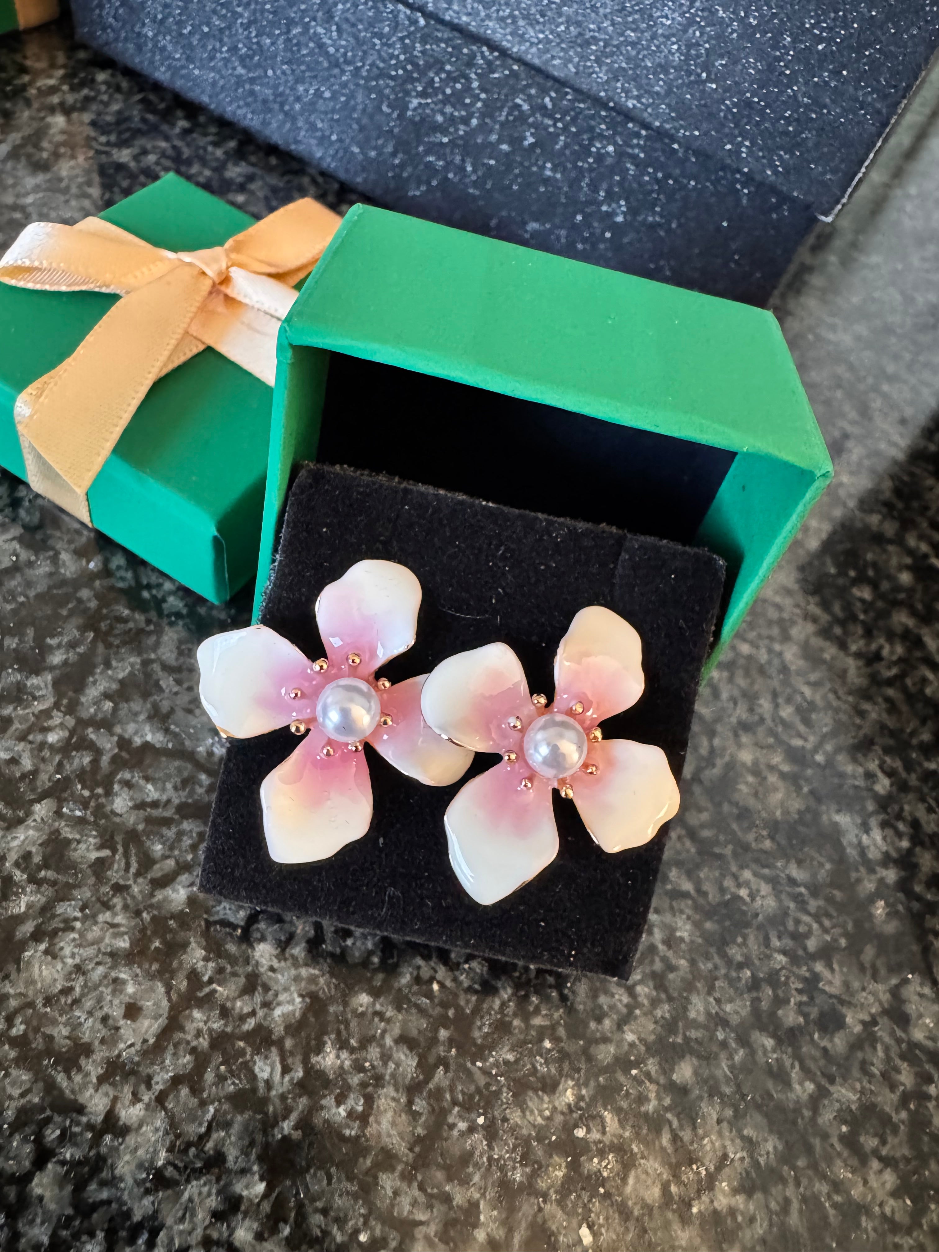 Floral Pearl Studs